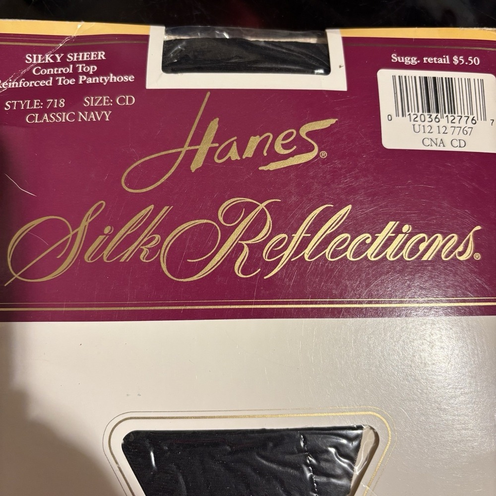 Haynes‎ Silk Reflections, Silky, Sheer Control, Top Reinforced Toe, Size CD Navy
